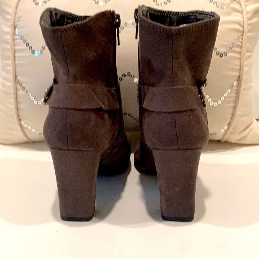 Ann Marino Ankle Booties 6 new - Picture 3 of 10